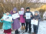 Ребята детского объединения «Родничок»  нарисовали листовки «Покормите птиц зимой»